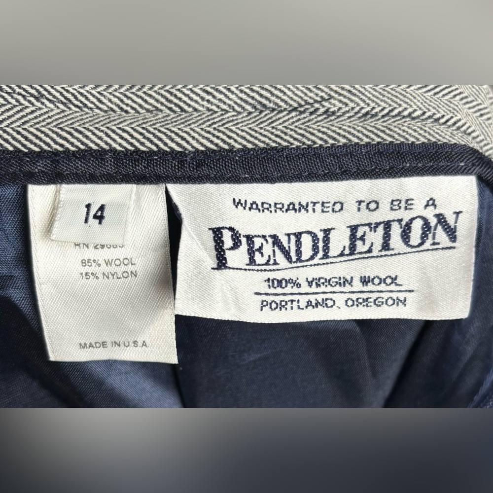Pendleton 14 Gray Harringbone Pattern Pencil Skirt - image 6